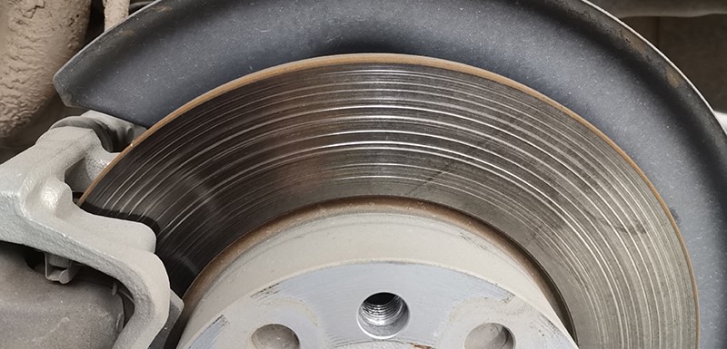 磨損較為嚴重的剎車盤